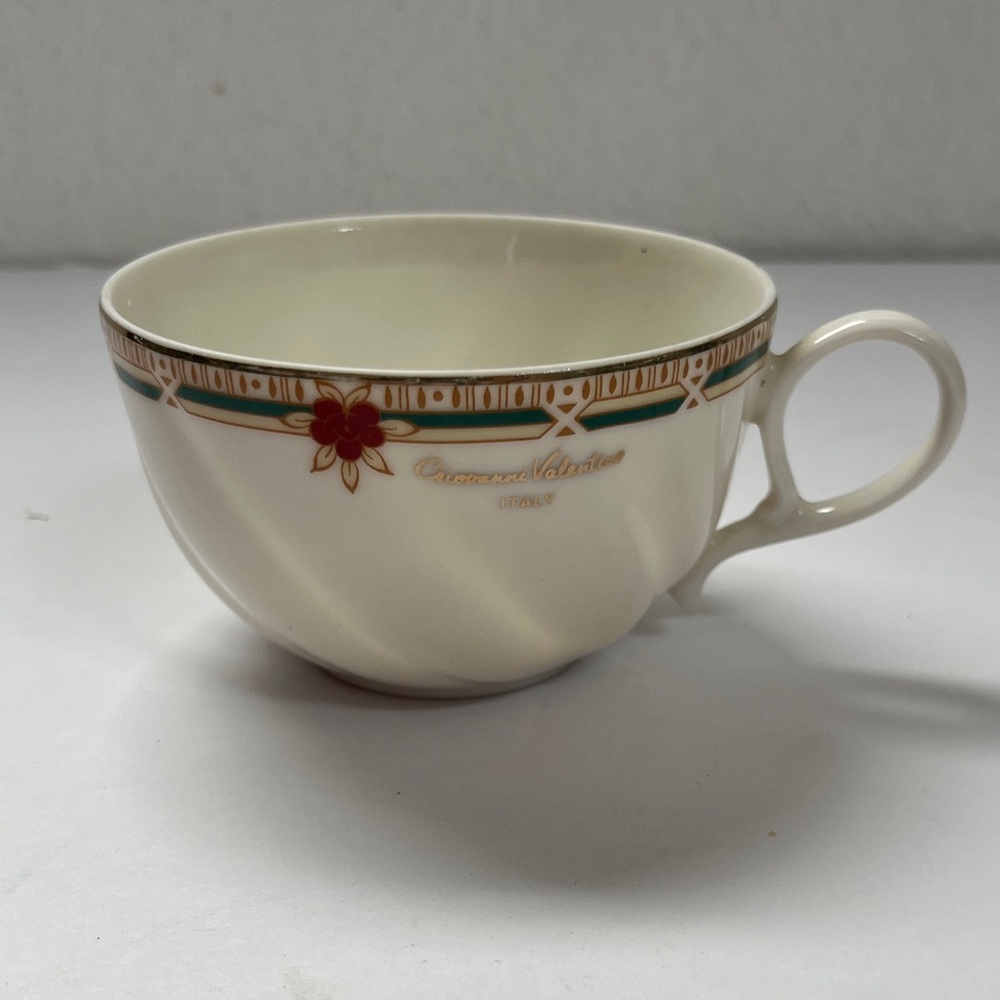 VINTAGE ITALIAN GIOVANNI VALENTINO CUP BY MOMOYAMA